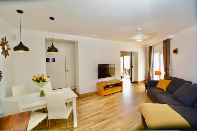 Marisol Beautiful Apartment With Oceanview Costa Adeje  Bagian luar foto